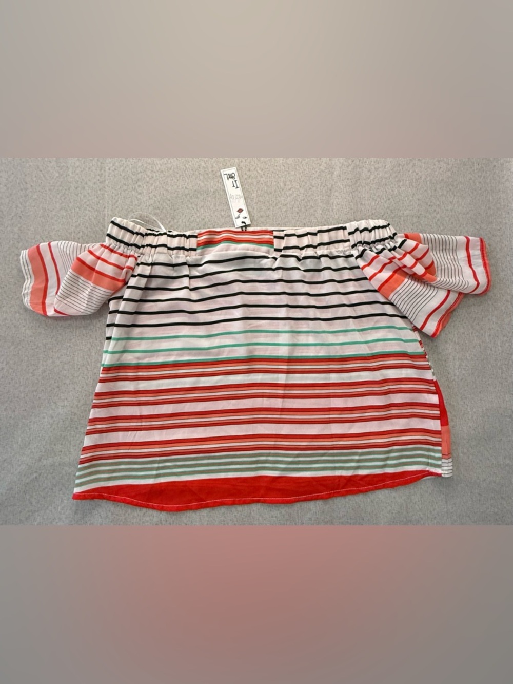 NWT‎ It Girl Off-The-Shoulder Striped Blouse - Small